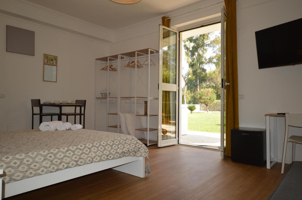 לטינה Casa Blanca B&B מראה חיצוני תמונה