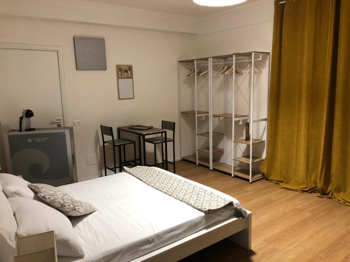 לטינה Casa Blanca B&B מראה חיצוני תמונה